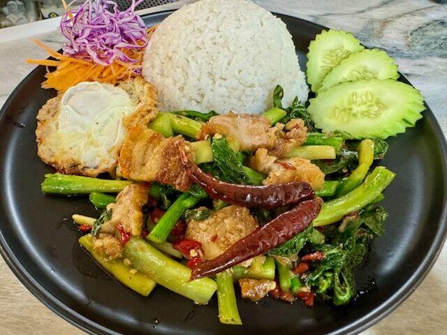 Ka Nha Moo Krob over rice