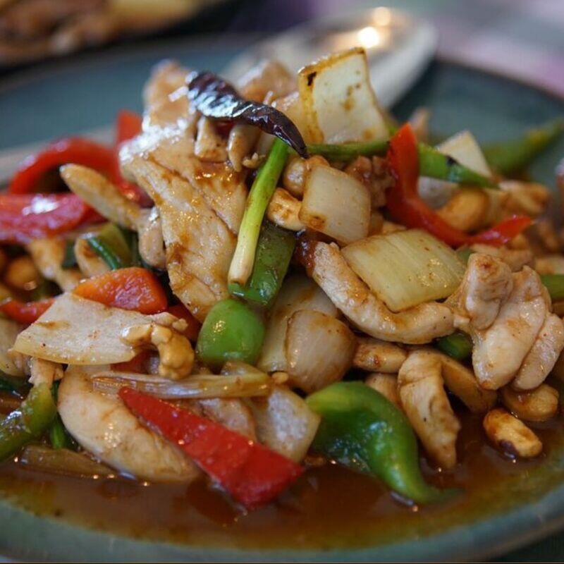 Chicken And Cashew